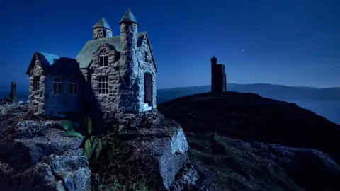 Mikael Buck Anonymouse MMX