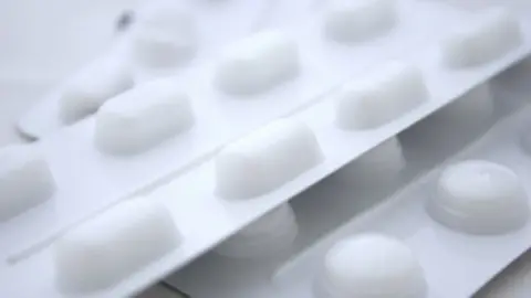 BBC Photo of paracetamol