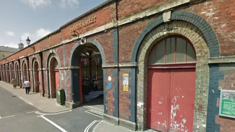 Google Pannier Market