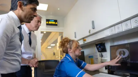 No 10 Downing Street Rishi Sunak at lung cancer screening programme.