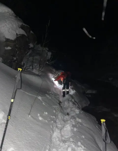 Braemar MRT Rescue in deep snow