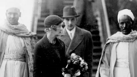 Angus Sladen Lady Evelyn and grandson received by hosts in Luxor