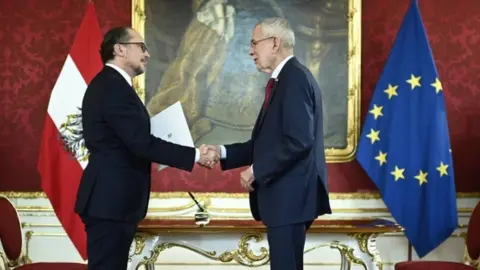 EPA Alexander Schallenberg and Austrian President Alexander Van der Bellen