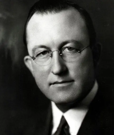 McKinsey & Company James McKinsey