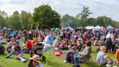 BID Leamington Visitors to 2022's festival