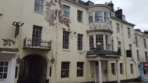 Kings Arms Hotel in Dorchester