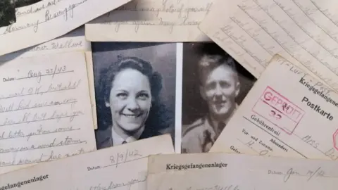 Dot Preston and airman Sgt Harry Olsen and some of the letters