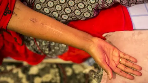 Phil Coomes / BBC Zaynab Hussein