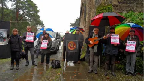 Save Dartington campaigners Save Dartington campaigners