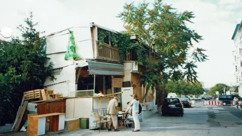 Kalin The ramshackle building