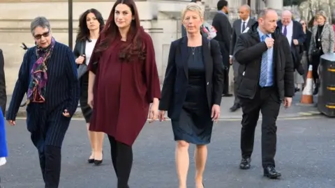Getty Images Former Labour and Conservative MPs Ann Coffey, Heidi Allen, Luciana Berger, Angela Smith, Chuka Umunna, Mike Gapes and Anna Soubry of the independent group of MPs