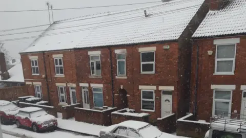 BBC Weather Watchers Snow in Ashfield