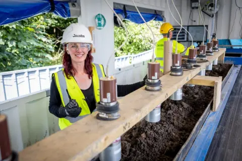 Jacobs Jen Barnes with the radioactive material detector