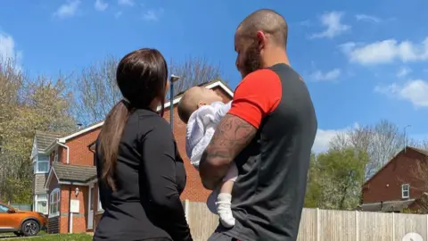 Safiyya Vorajee Ashley Cain and Safiyya Vorajee with baby Azaylia