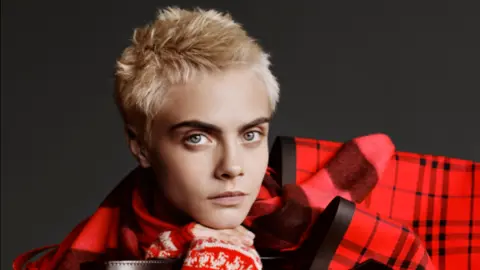 Burberry Cara Delevigne