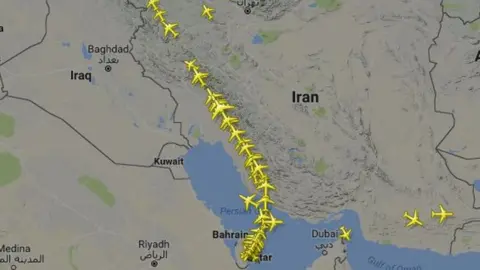 FlightRadar24.com Map showing route of Qatar Airways flights on Tuesday, 6 June