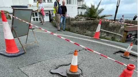 Island Roads Shore Hill, Ventnor