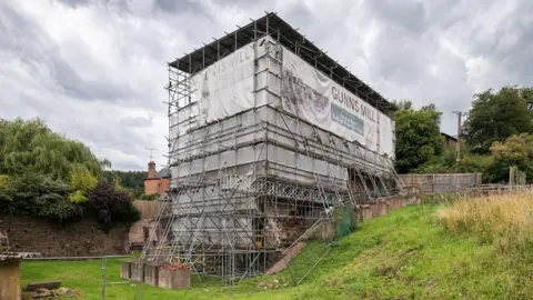 Steven Baker The Gunns Mill buildling