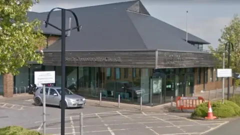 LDRS Kingswood Civic Centre