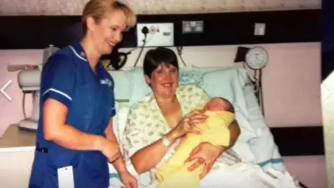 Handout Laura Woffendin