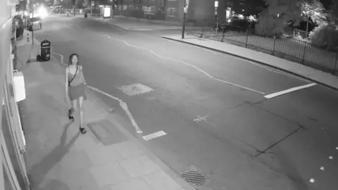 IOPC CCTV footage of Shante-Daniel Folkes on Stockwell Road