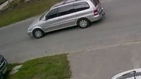 West Yorkshire Police Kia Sedona