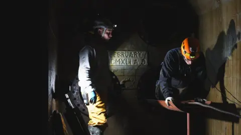 Tanky Productions Simon Riddell/Dave Allen