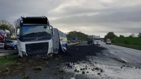 Cumbria Police Overturned trailer on the M6