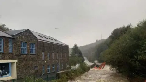 IOM POLICE Helicopter over Laxey