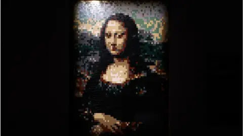 Art of the Brick Mona Lisa Lego