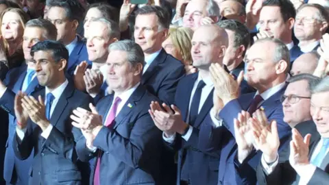 HoC President Zelensky was applauded throughout his speech by an audience which included Rishi Sunak, Labour leader Keir Starmer, SNP Westminster leader Stephen Flynn and the Lib Dem's Ed Davey