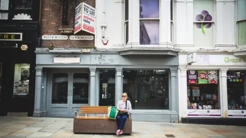BBC/Ceri Oakes Closed shop in Scarborough