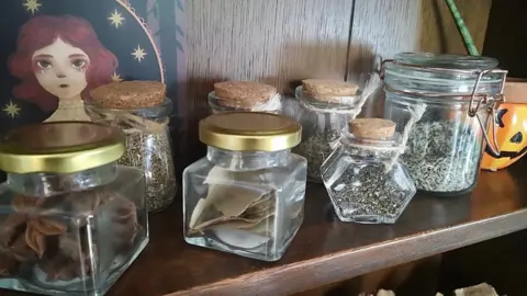 Tonks Brown A shelf in Tonks' house