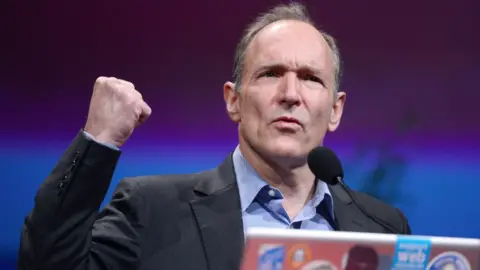 PHILIPPE DESMAZES Sir Tim Berners-Lee