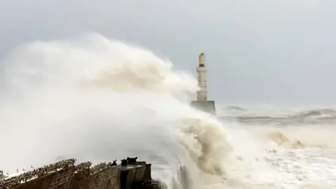 Waves in Aberdeen