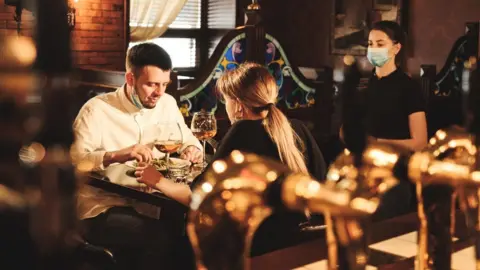 Getty Images pub eating