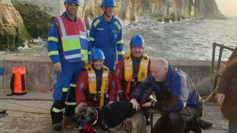 Newhaven Coastguard Dog, owner and coastguard rescue team