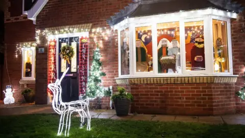 Richard Lee Homes in Houghton le Spring decorated for Christmas