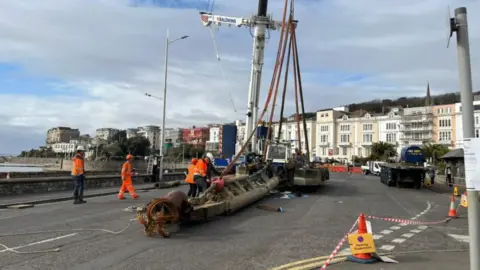 BBC Crane lifting equipment