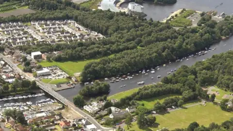 Loch Lomond and Trossachs National Park West Riverside, Balloch