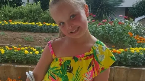 Lucy Richardson Sienna Richardson