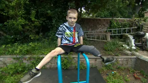 BBC Max Clark on a set of bars