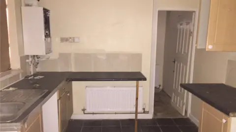 Paul Fosh Auctions Kitchen