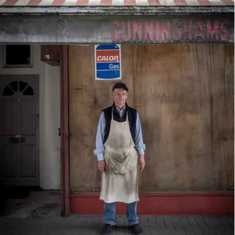 John Mannell Joe the Dart