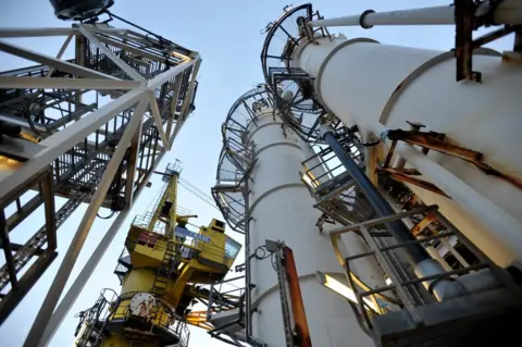 Getty Images oil platform