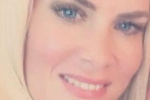 Family handout Louise Harrott