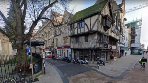 Google Ship Street / Cornmarket Street junction