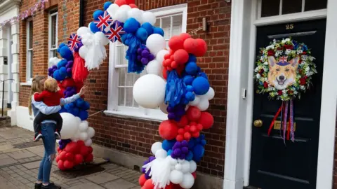 Getty Images House with jubilee decorations in Windsor