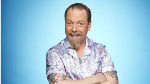 Rufus Hound quits Dancing On Ice after testing positive for Covid-19