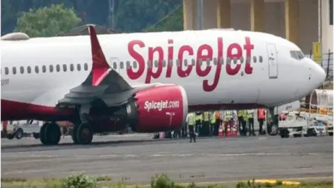 Press Trust of India SpiceJet flight
